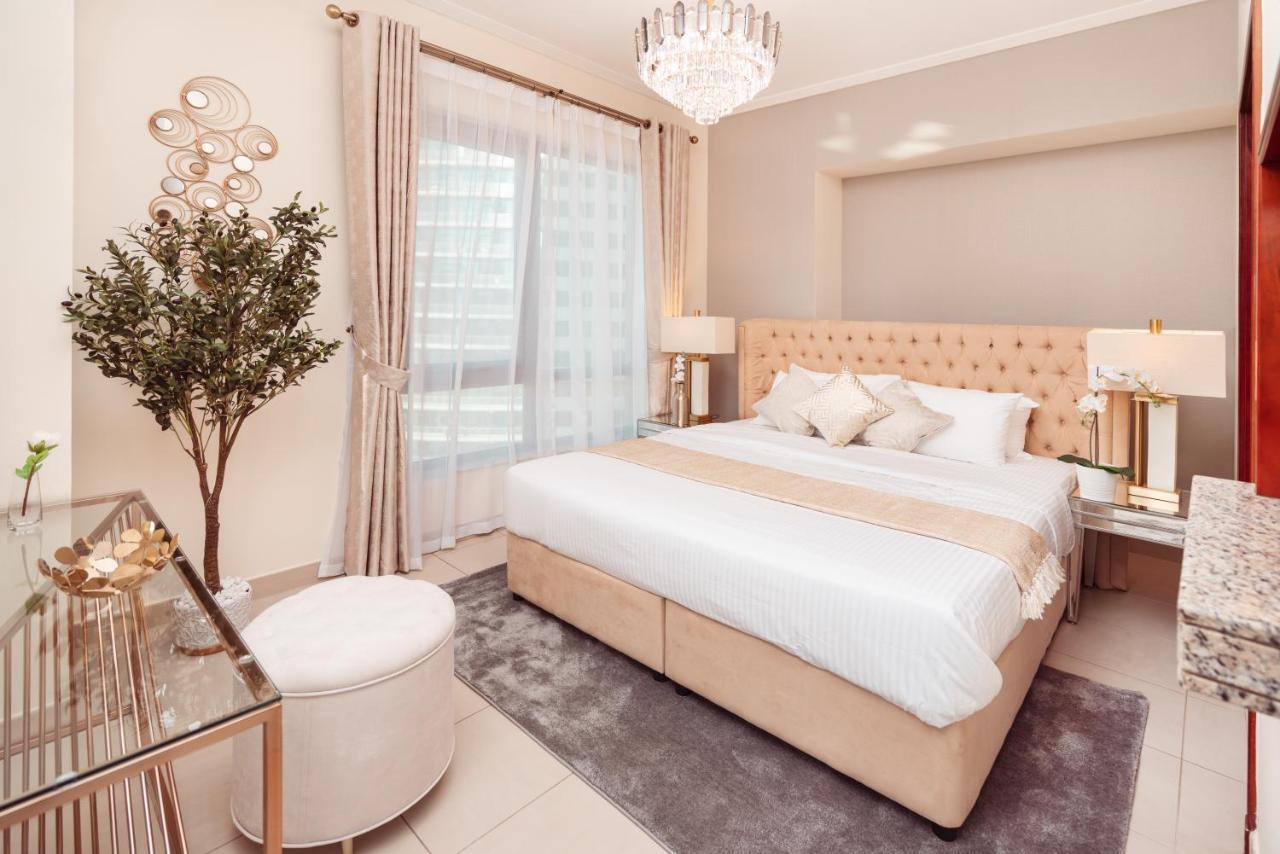Elite Royal Apartment - Panoramic Full Burj Khalifa, Fountain & Skyline View - Baron Dubai Esterno foto